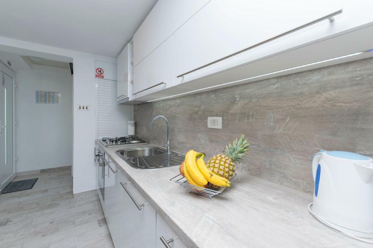Apartment Island Dream Krapanj Exterior photo
